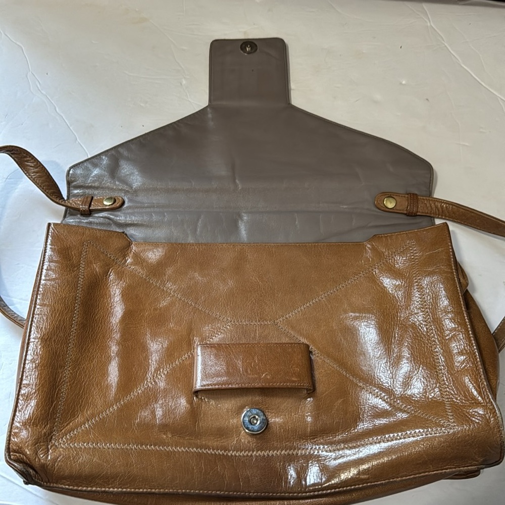 Vintage Fendi bag - Picture 8 of 16
